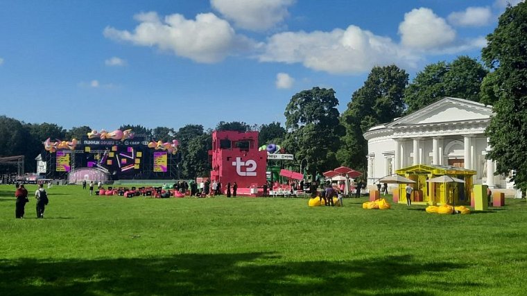 Музыка, спорт и культура на Пикнике Афиши х Сбер 2025 - фото