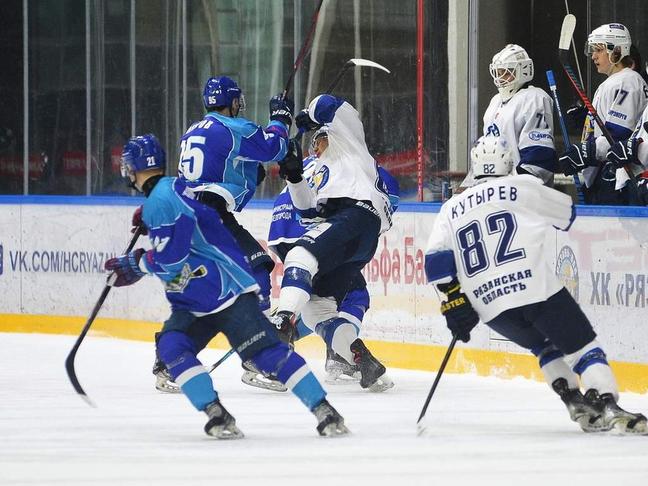Белгородские хоккеисты дважды проиграли «Рязани-ВДВ» - Изображение 
