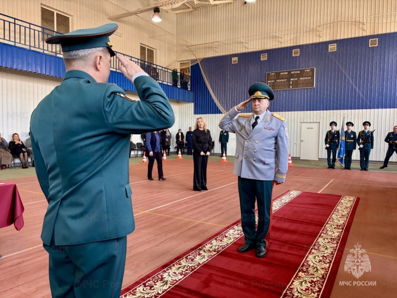 Сургутские школьники стали частью команды МЧС России