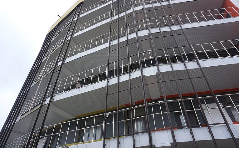 Екатерина Грибкова оценила ход строительства объектов здравоохранения в Сыктывкаре