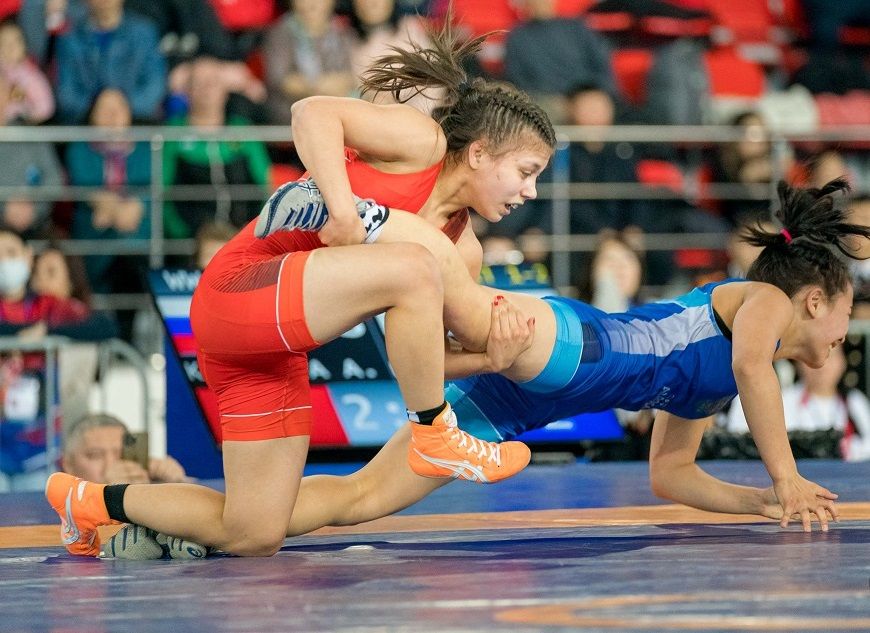 Греко римская борьба. Хелен марулис вольная борьба. Вольная борьба девушки. Женская борьба вольная борьба. Мужская борьба.