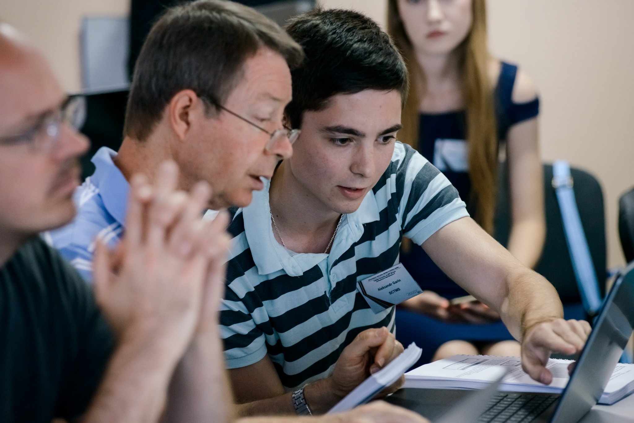 Самарский университет им королева. Логотип аэрокосмического университета самара. Самарский аэрокосмический университет эмблема. Институт королева самара. Аудитория л7 самарский университет.