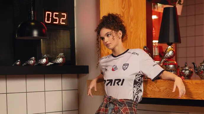 В рамках проекта «Вместе за Нижний» семь спортивных клубов региона проведут матчи в единой игровой форме, посвященной многообразию хохломы