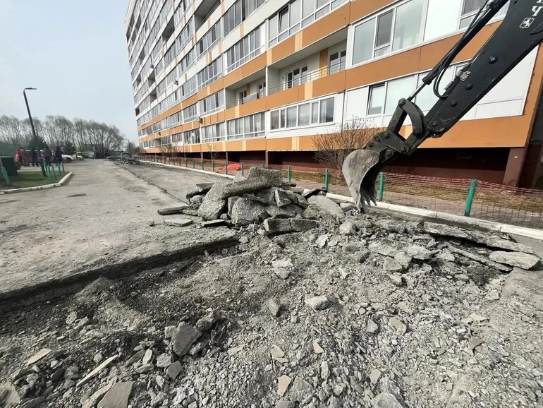 В Томске за 82 млн рублей отремонтируют участок теплосети на Дзержинского