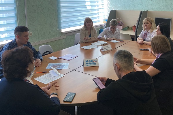 Уфсин 16. Уфсин ик 16. Фку ик-16 уфсин россии по самарской области. 7 февраля день образов уфсин по мурманской области. Начальник фку ик 9 уфсин россии по ульяновской области.