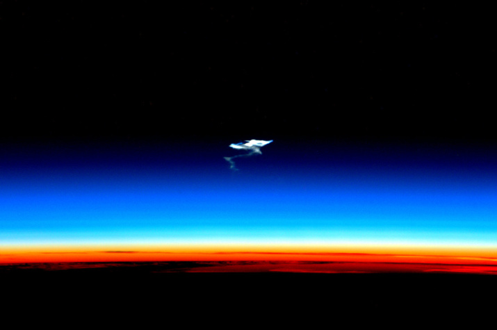 Слои атмосферы. Фото: https://en.wikipedia.org