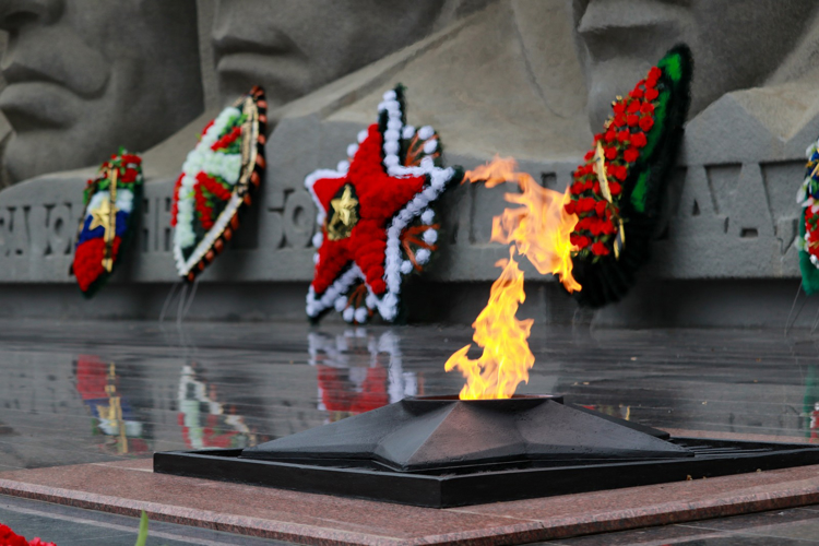 В Ставрополе начальник краевого Управления Росгвардии принял участие в мероприятиях, посвященных Дню Победы