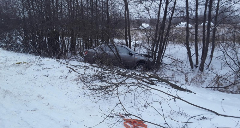 Водитель «Лады» съехала в кювет в Вязниковском районе