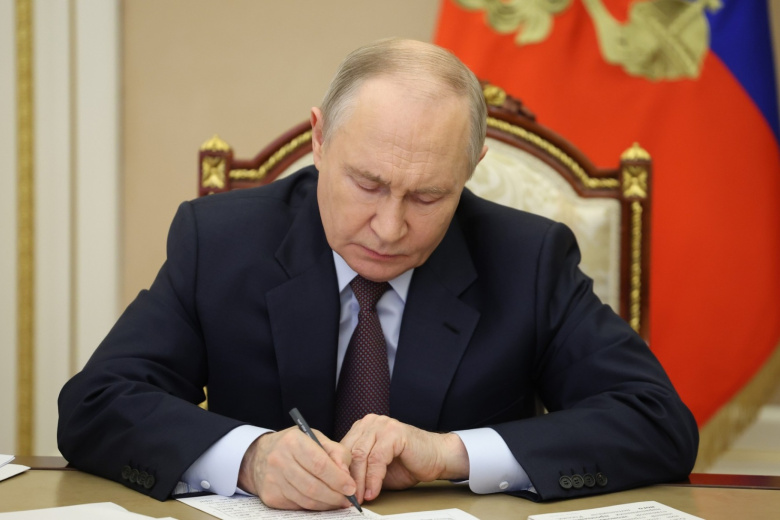 Владимир Путин