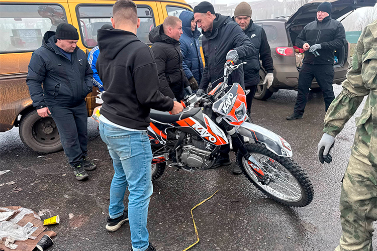 В ДНР ждали морпехи, которым волонтеры везли генераторы и мотоциклы