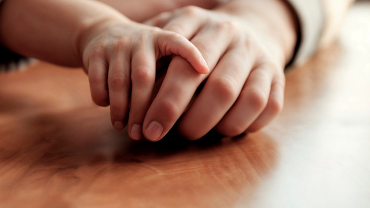 В 2023 году почти 880 тысяч детей в возрасте до...