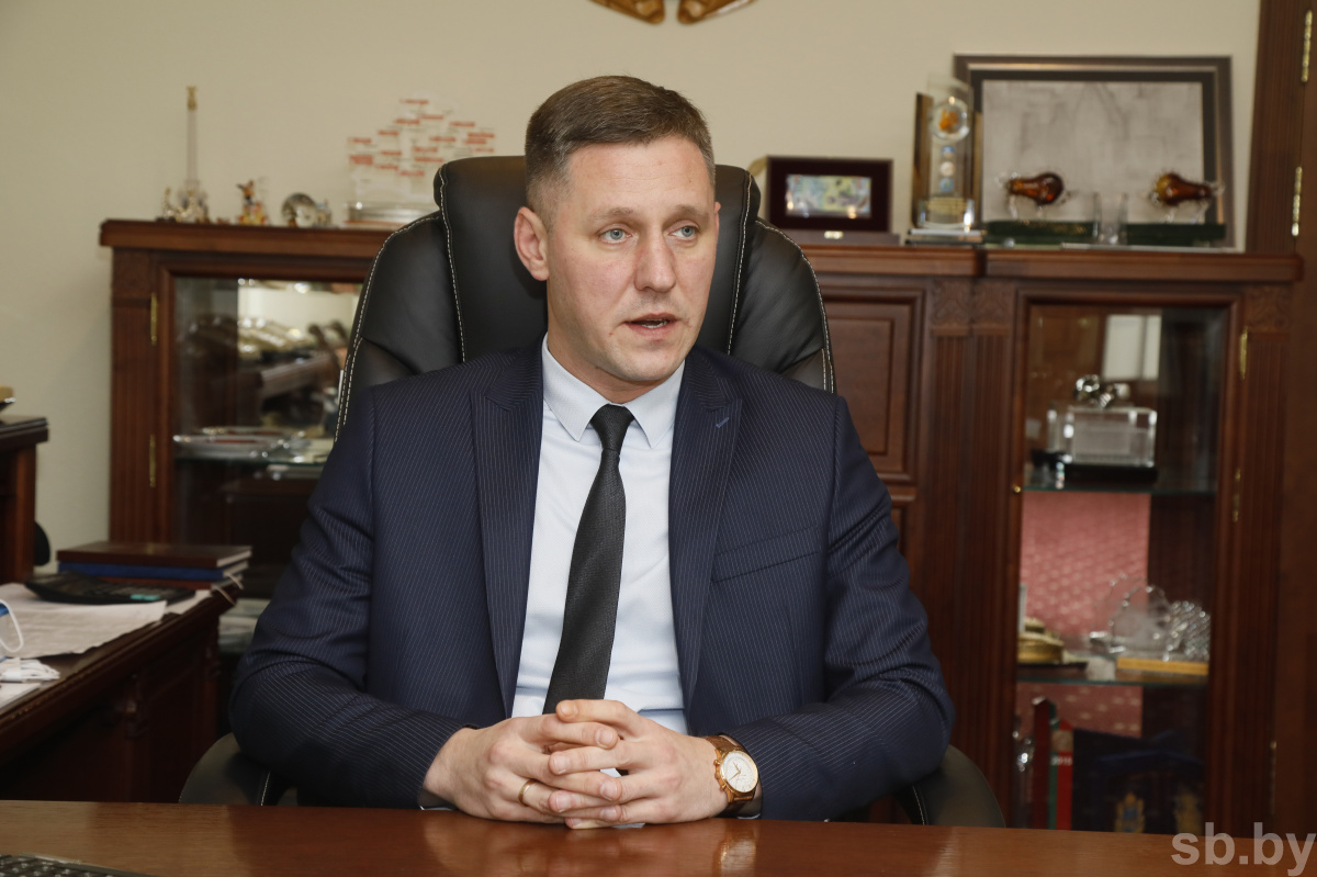 министр архитектуры республики беларусь пархамович. министр архитектуры и строительства беларуси. министр архитектуры и строительства беларуси. министр архитектуры и строительства беларуси. руслан пархамович.