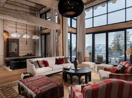 Премиальные шале на курорте «Манжерок»: приватность, батлер 24/7 и вертолетные экскурсии