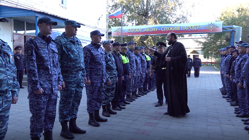 В Приамурье сводный отряд полиции проводили в полугодовую командировку на Северный Кавказ - gtrkamur.ru