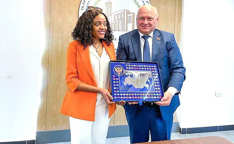 В ходе визита Алексей Кондратенко провел встречу с членами Совета Федерации Демократической Республики Эфиопии