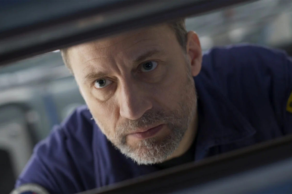 Актер Белый*: прошу обозначать себя как израильского артиста