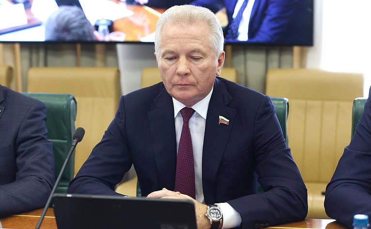Валерий Пономарев