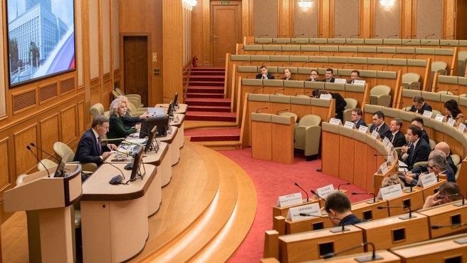 Татьяна Голикова провела заседание Совета по реализации Федеральной научно-технической программы развития генетических технологий. Слева - Министр науки и высшего образования Валерий Фальков