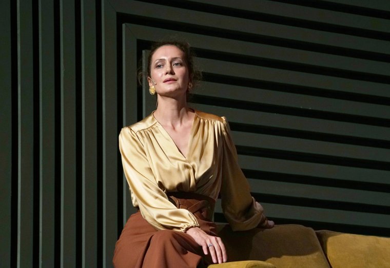 В 2003 году актриса получила свою первую престижную премию