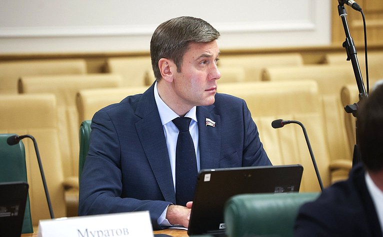 Николай Ежов