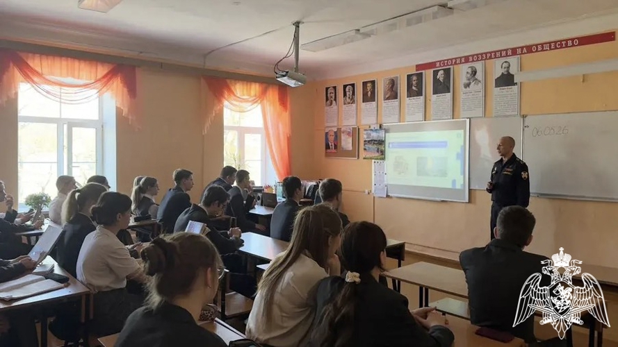 Представитель Росгвардии выступил на круглом столе в Смоленске по противодействию экстремизму и терроризму