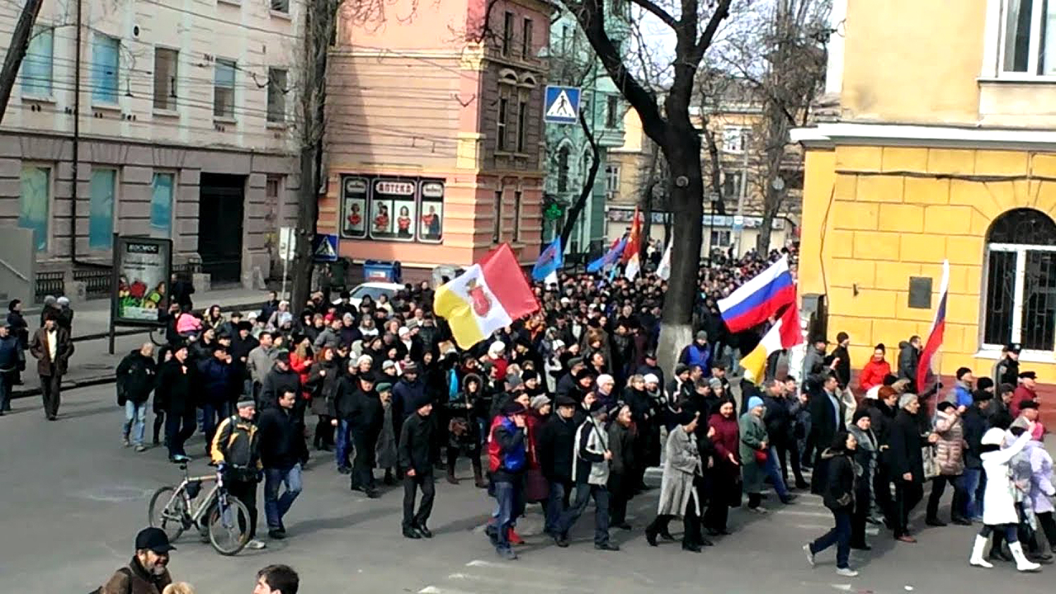 Новости город одесса. Одесса 2014 митинг Антимайдан. Русский марш в Одессе 2014. Одесса 2014 марш УПА 14 октября.