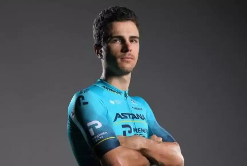 Гонщик «Астаны» финишировал в топ-три лидеров третьего этапа «Вуэльты Андалусии»