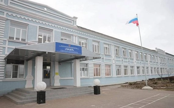 В Урюпинске лицей отремонтировали за 82 млн рублей