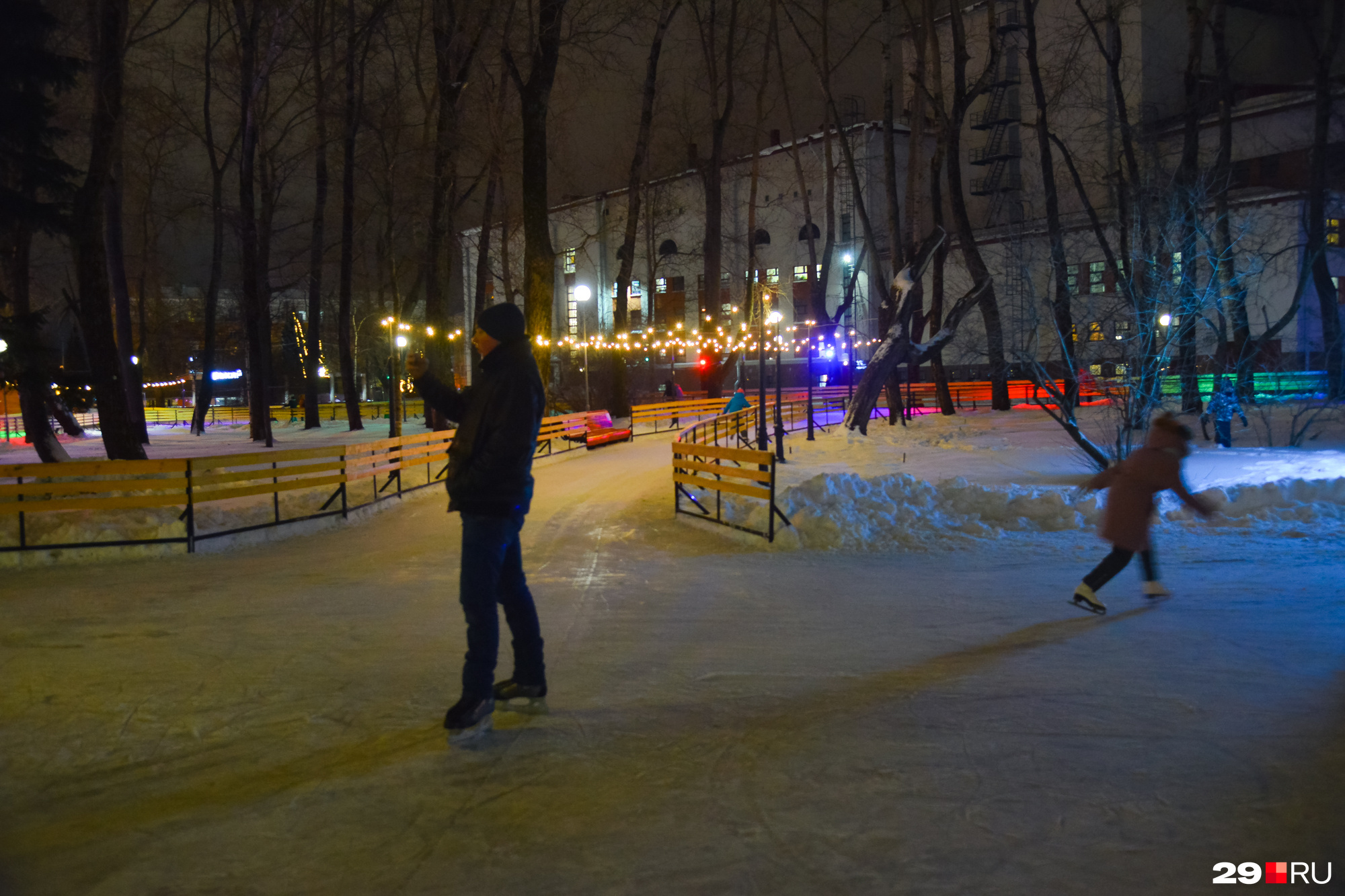 каток в парке 300 летия спб