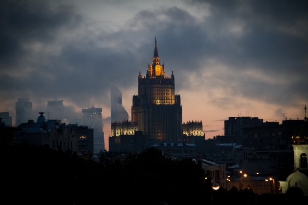 В МИД России прокомментировали решение ФРГ поставлять оружие Киеву