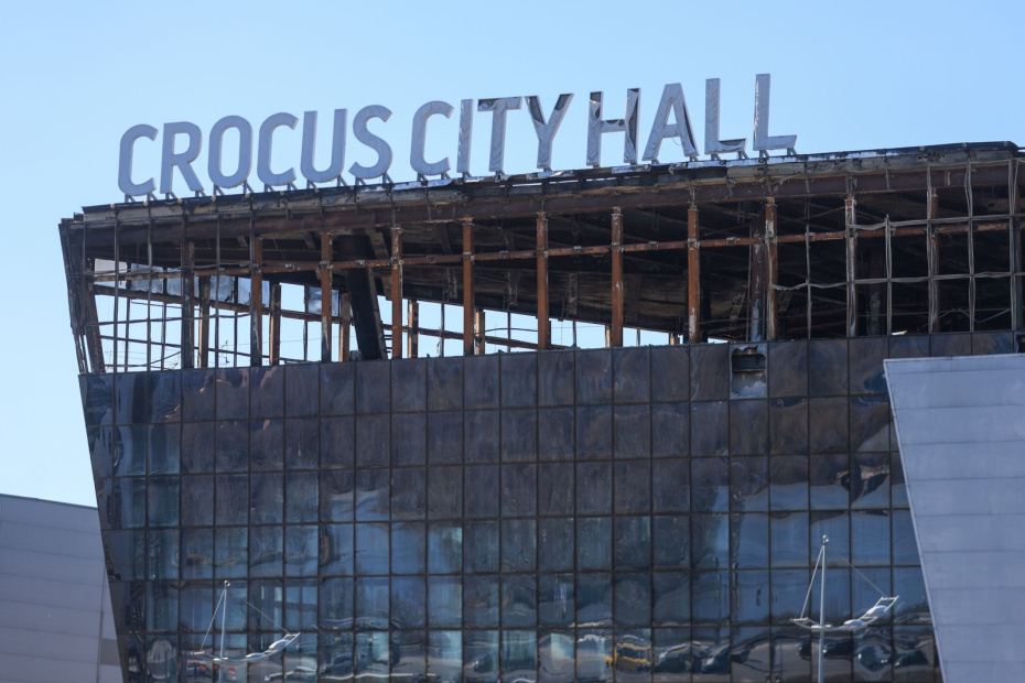 Сгоревшее здание «Крокус Сити Холла»