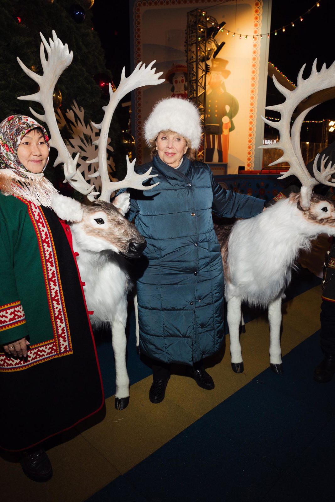 Холодное сердце: Лиза Моряк, Юлия Пересильд и Милош Бикович