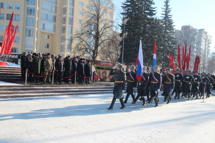 Начальник Управления Росгвардии по Пермскому краю принял участие в церемонии возложения венков и цветов