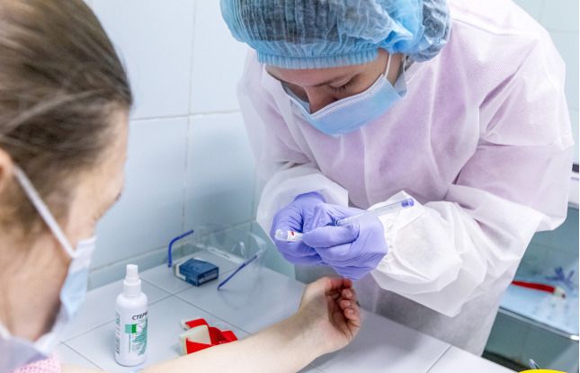 Больше трети жителей Челябинской области проверили на ВИЧ