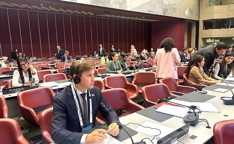 Сенаторы в составе делегации Федерального Собрания РФ участвуют в 151-й Ассамблее Межпарламентского союза в Женеве