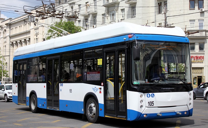 Ростовские водители трамваев и троллейбусов пожаловались на зарплату и условия труда