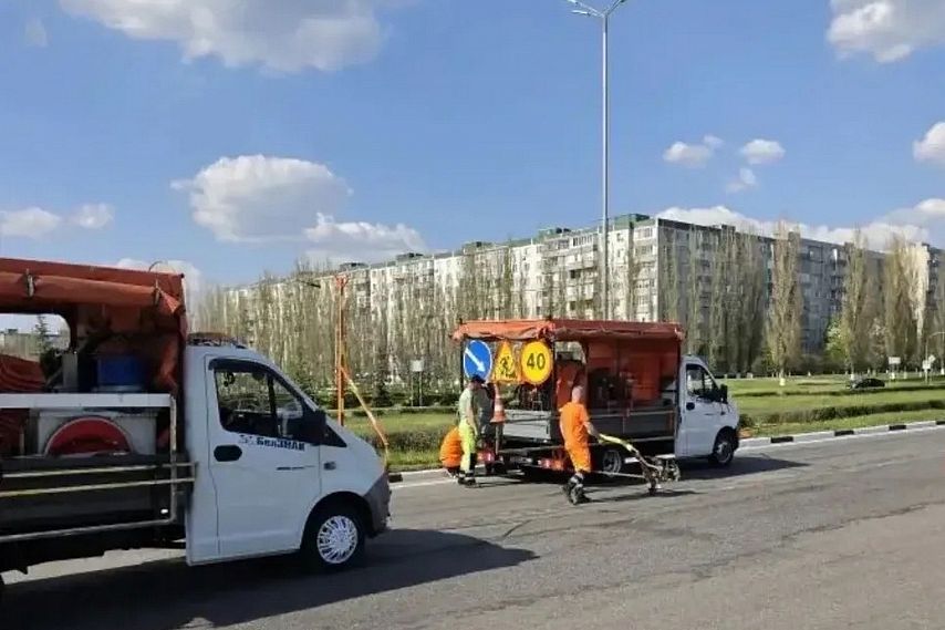 В Старом Осколе обновляют дорожную разметку