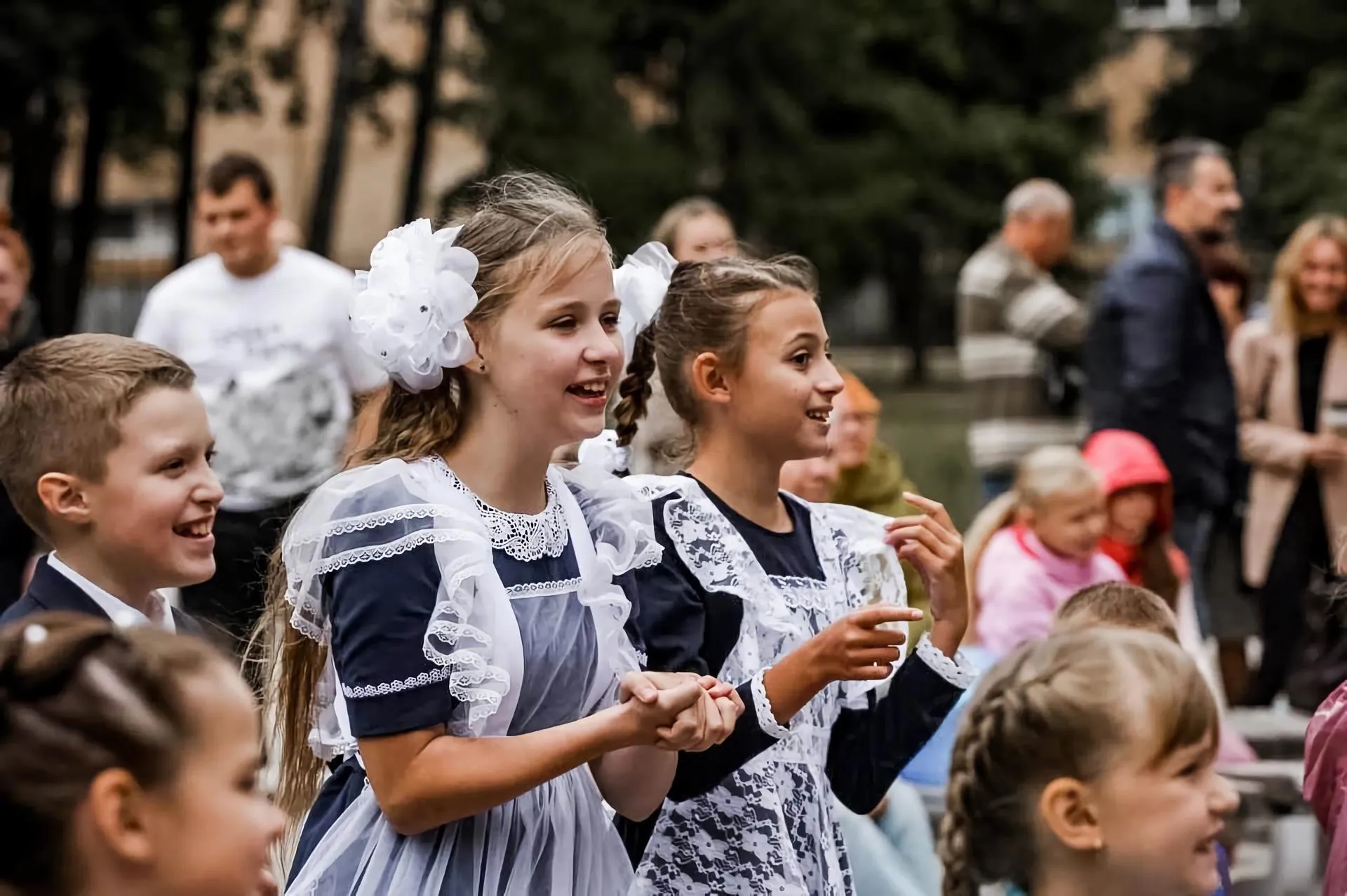 Стол на первое сентября