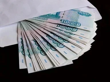 Как майские праздники повлияют на зарплату