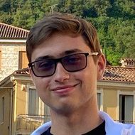 Максим Астраханцев, студент программы «Международный бакалавриат по бизнесу и экономике»