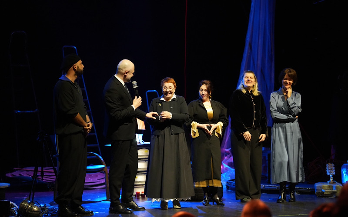 Лаборатория «Сандро» выходит на межгалактическую орбиту