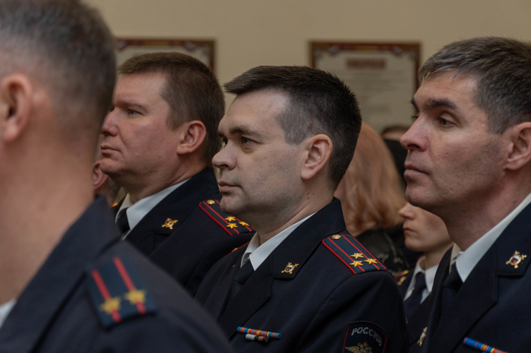 Представители Росгвардии приняли участие в торжественных мероприятиях в День сотрудника органов внутренних дел