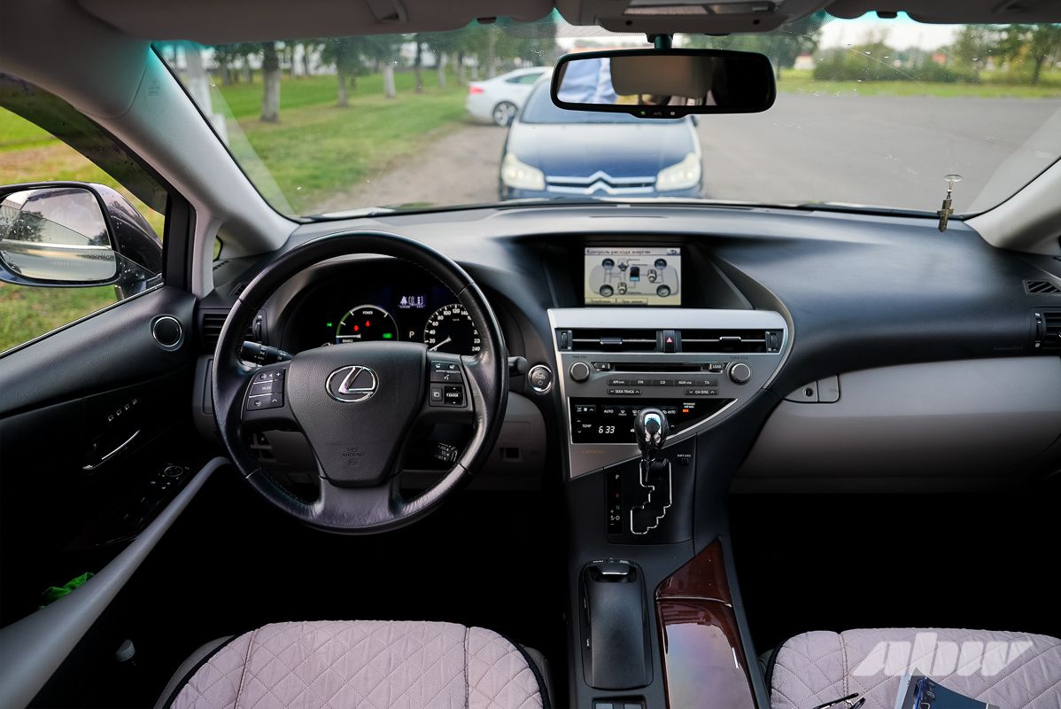 Когда премиум не спасает от коррозии: мнение владелицы Lexus RX 450h