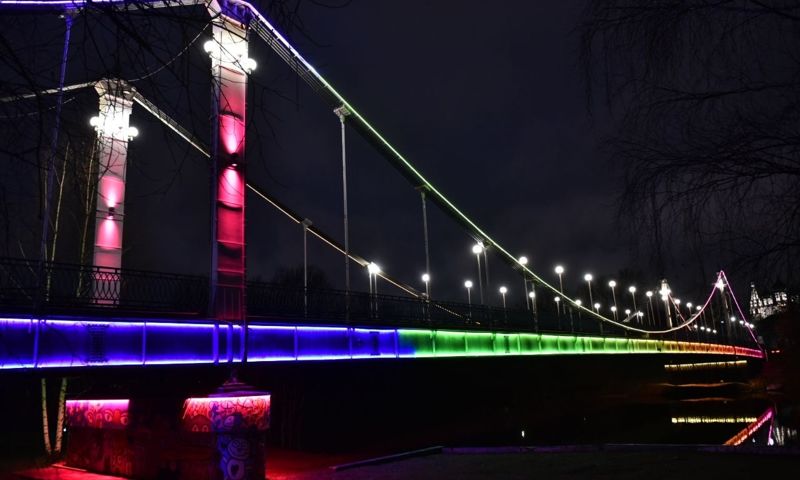 ​Подсветку Даманского моста в Ярославле включили на постоянной основе