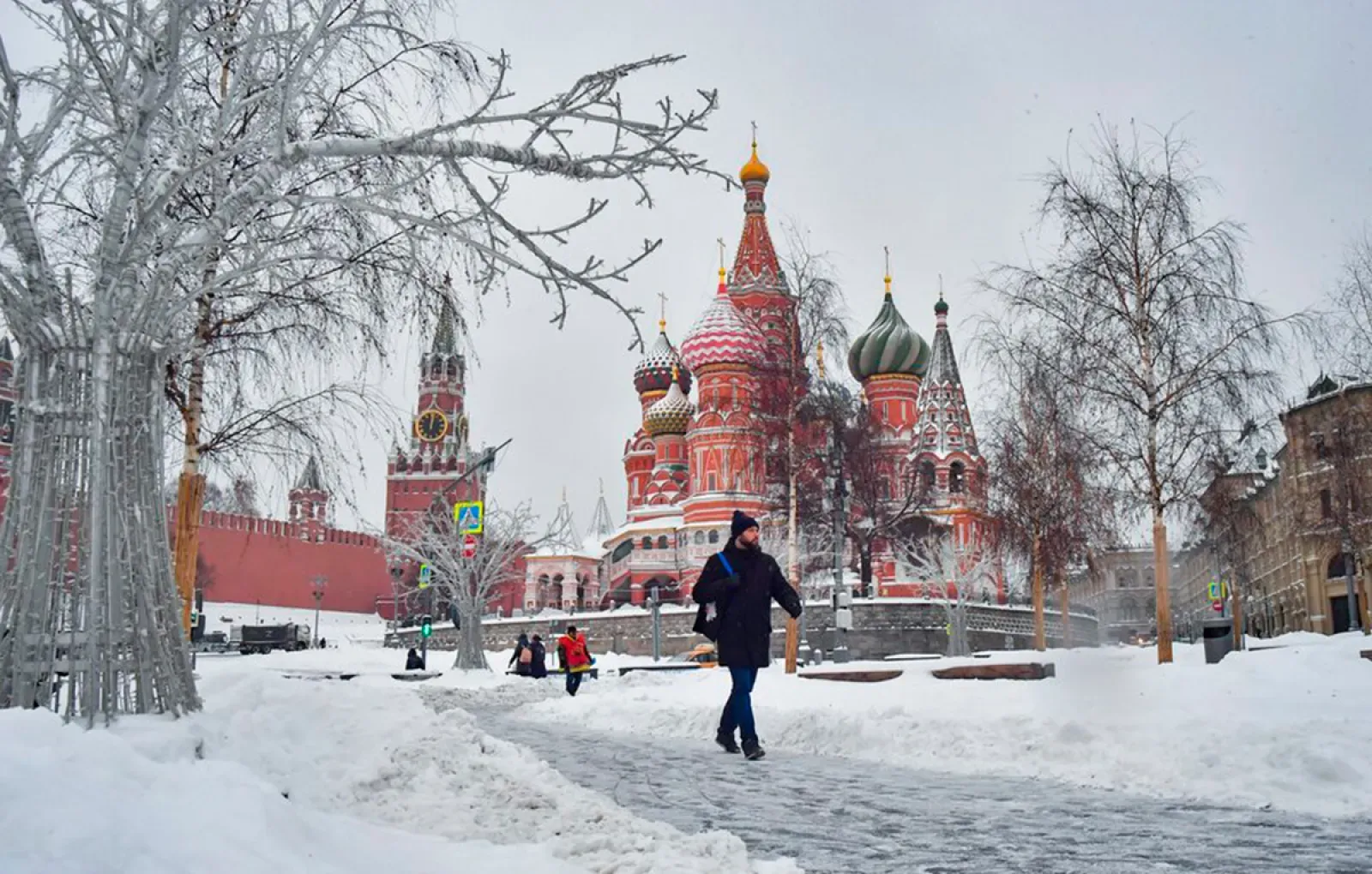 Февральская москва