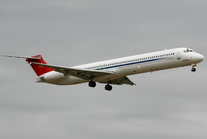 самолёт McDonnell Douglas MD-83