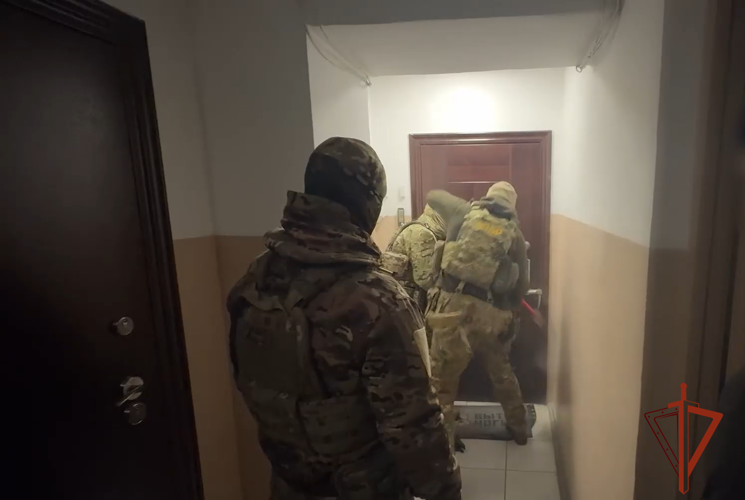 В Новосибирской области при содействии Росгвардии задержаны подозреваемые в пособничестве дистанционным мошенникам