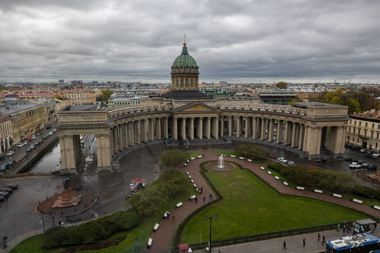 Санкт петербург атмосфера