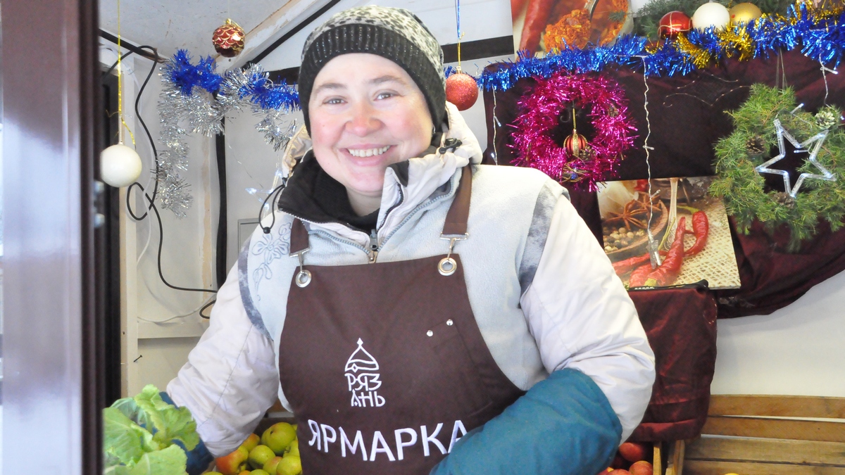 Городок ярмарка. Новогодняя ярмарка. Новогодняя ярмарка в школе. Немецкие новогодние ярмарки. Новогодняя ярмарка в Финляндии.