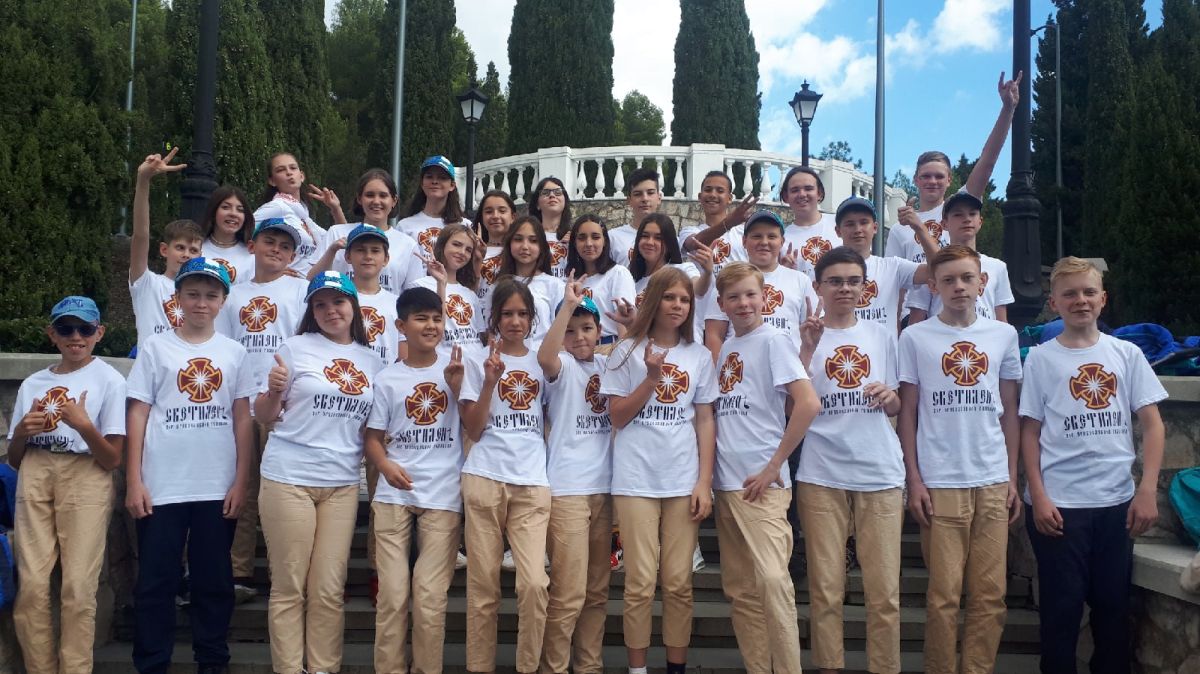 хор из хакасии. хор фото. п кадышева. национальный центр народного творчества имени кадышева. фестиваль весенние хоровые капеллы.